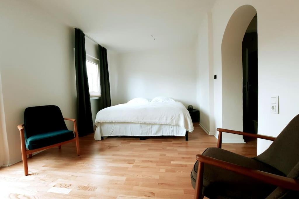 Ueber Den Daechern Duesseldorfs Appartement *
